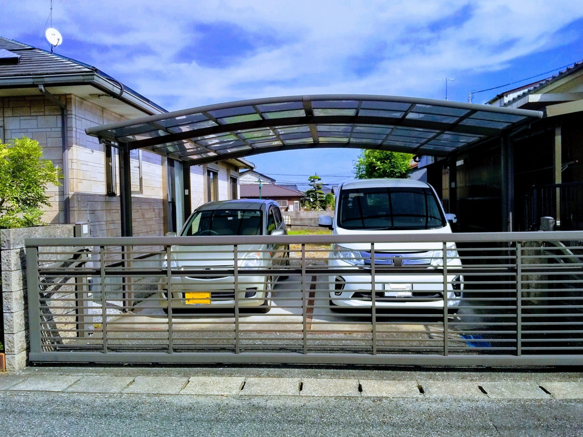 建売にカーポートを後付けできる？建ぺい率についても解説！