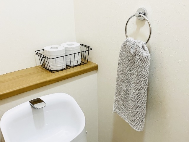 トイレに収納がない場合の解決方法