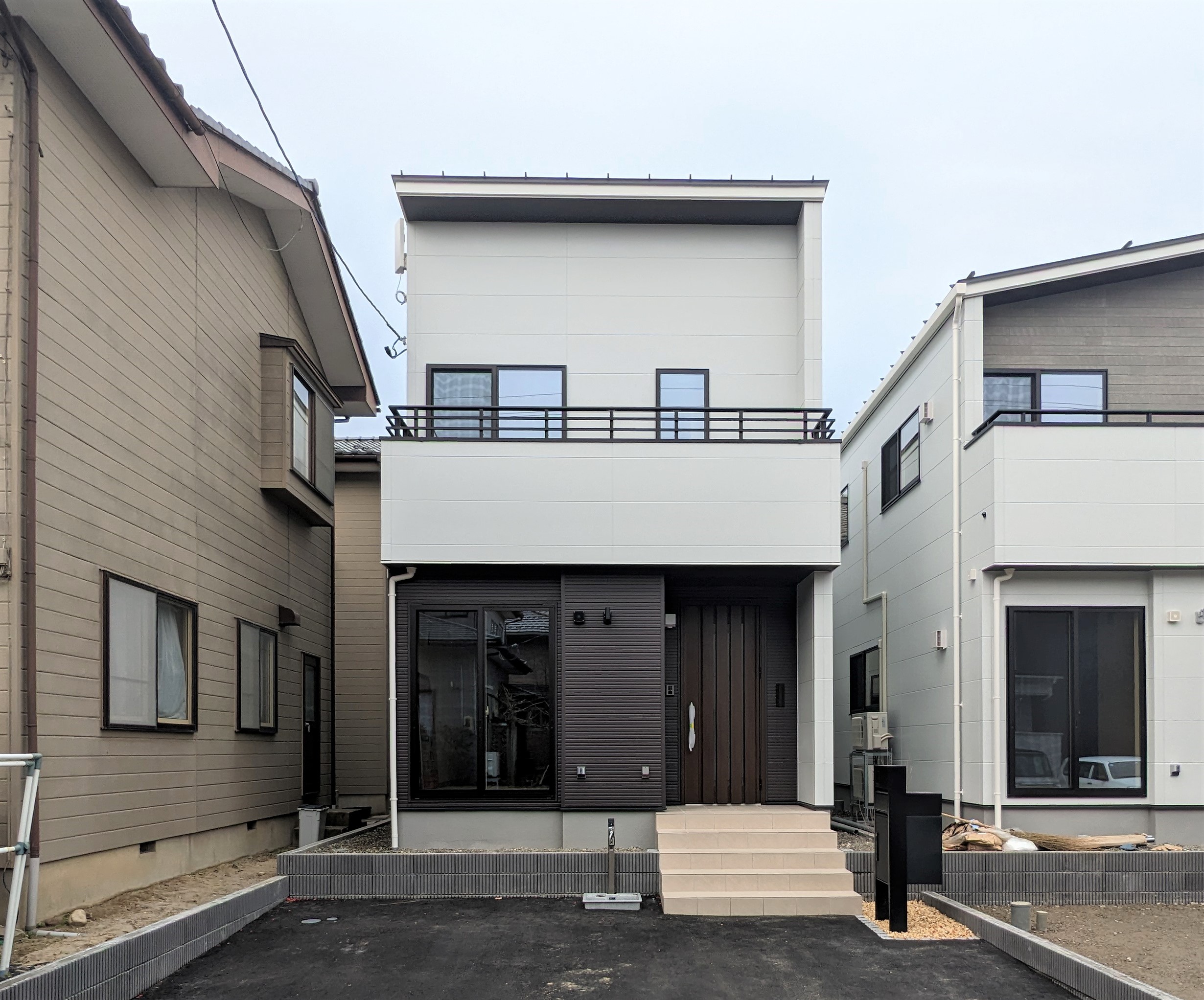 東区江南４丁目Ｂ棟 / アクセス良◎小学校が徒歩約2分でお子様の通学も安心ですのイメージ画像