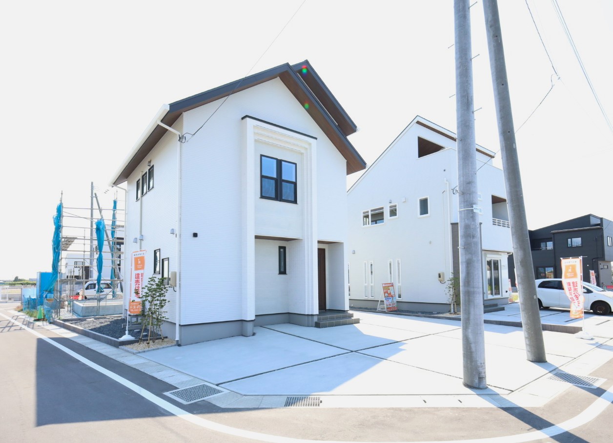 アイタウン聖籠H棟/佐々木駅まで徒歩約15分！子育て支援が充実した地域♪のイメージ画像