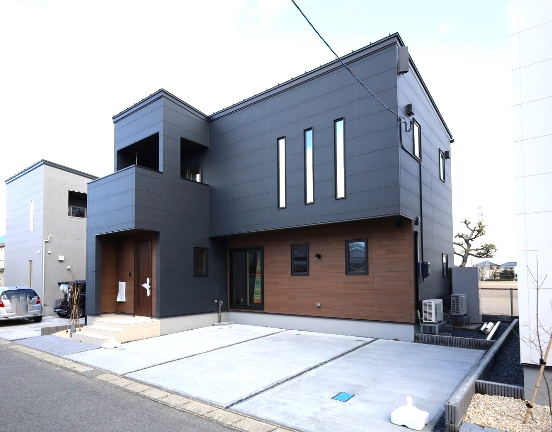 江南区亀田四ツ興野４丁目B棟/利便性も高く住みやすい立地！小中学校も近くお子様も通いやすい場所♪のイメージ画像