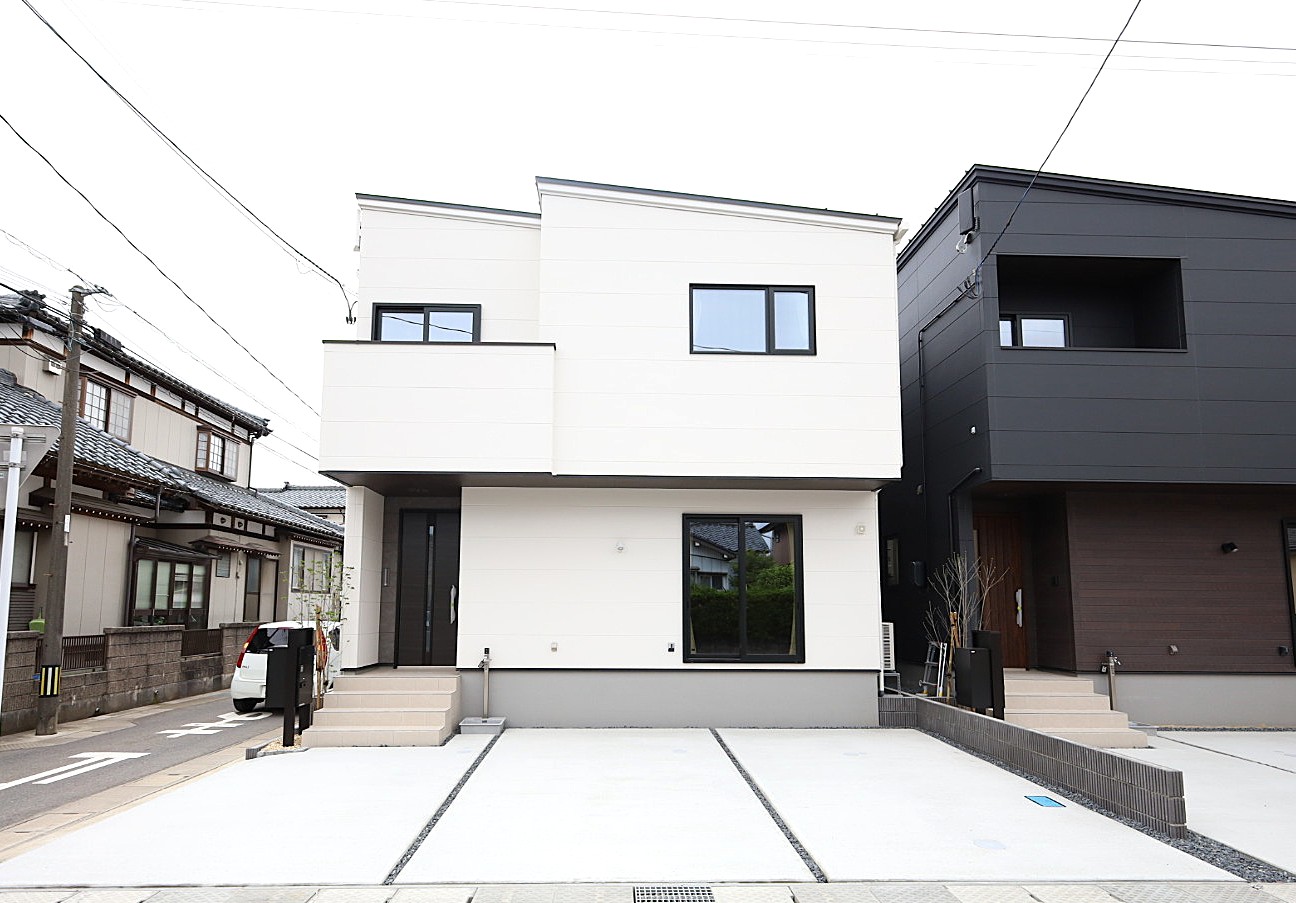 秋葉区吉岡町A棟/利便性の高い場所に人気の間取を取入れた3LDKの新築住宅!のイメージ画像